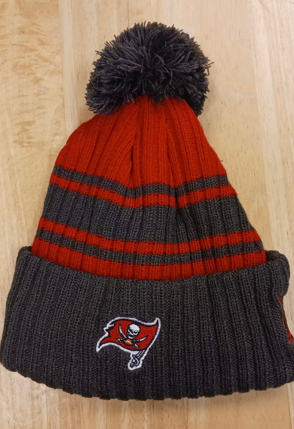 Tampa Bay Buccaneers NFL New Era winter knit Hat with Pom Pom