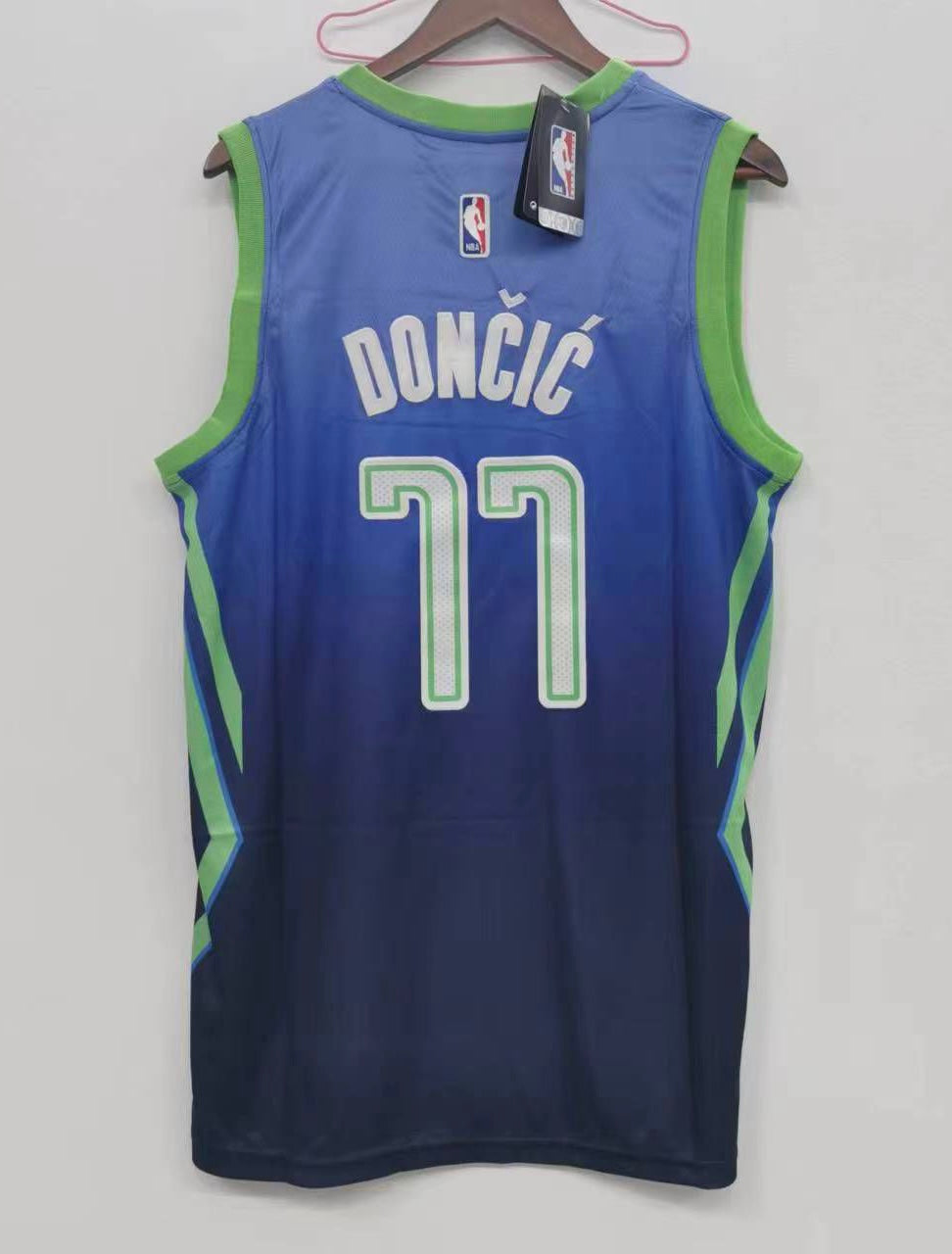 Luca Doncic Dallas Mavericks Jersey Nike