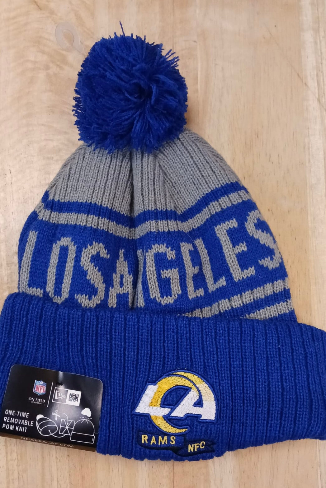 Los Angeles Rams NFL New Era winter Hat with Pom Pom