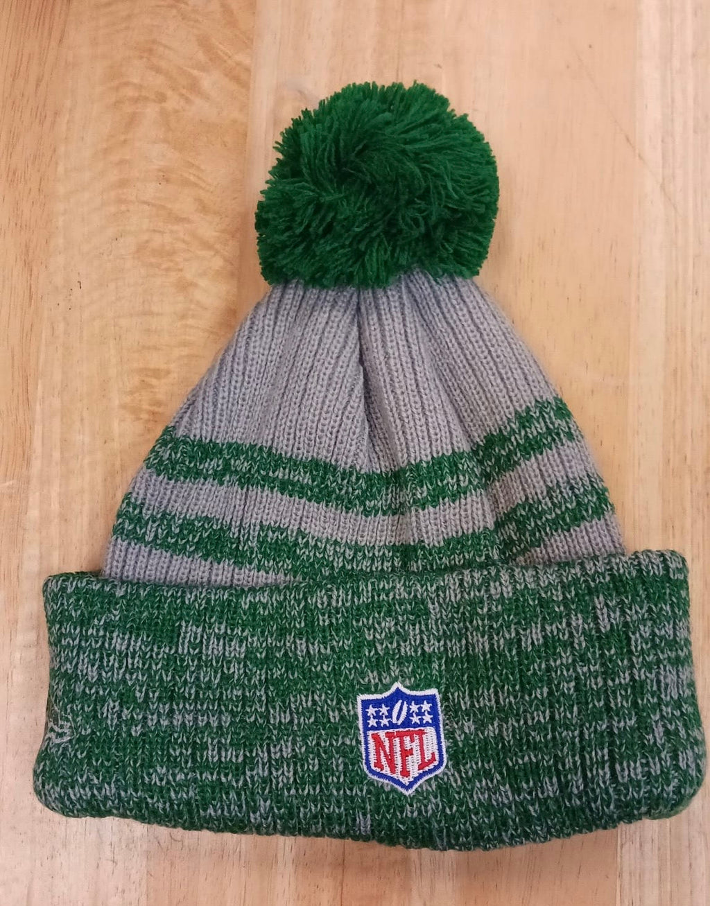 Philadelphia Eagles NFL New Era winter knit Hat with Pom Pom