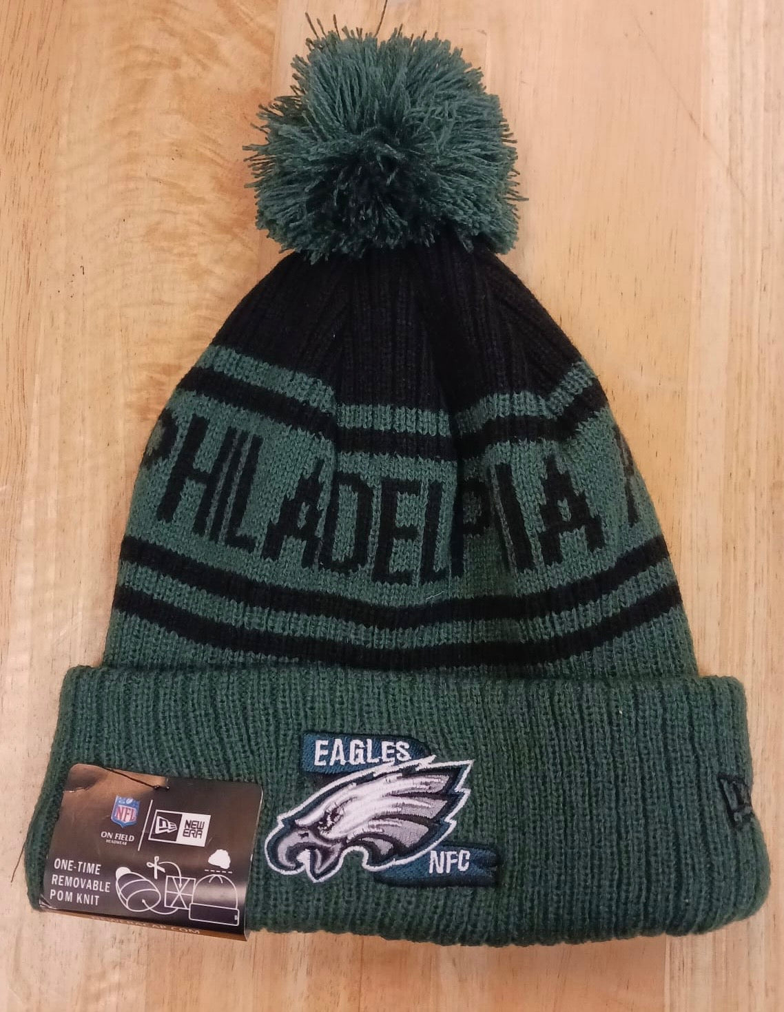 Philadelphia Eagles NFL New Era winter knit Hat with Pom Pom