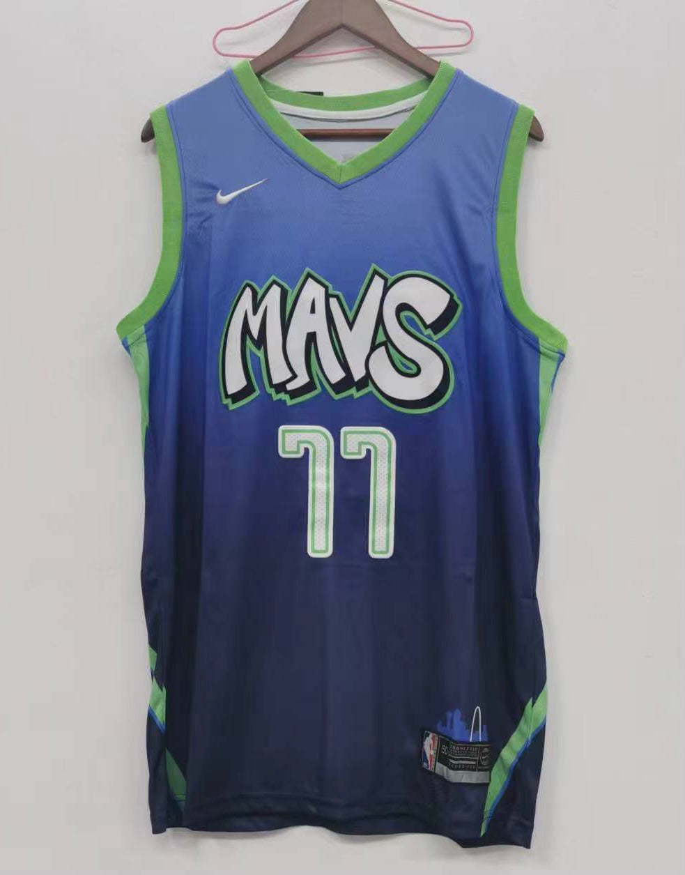 Luca Doncic Dallas Mavericks Jersey Nike