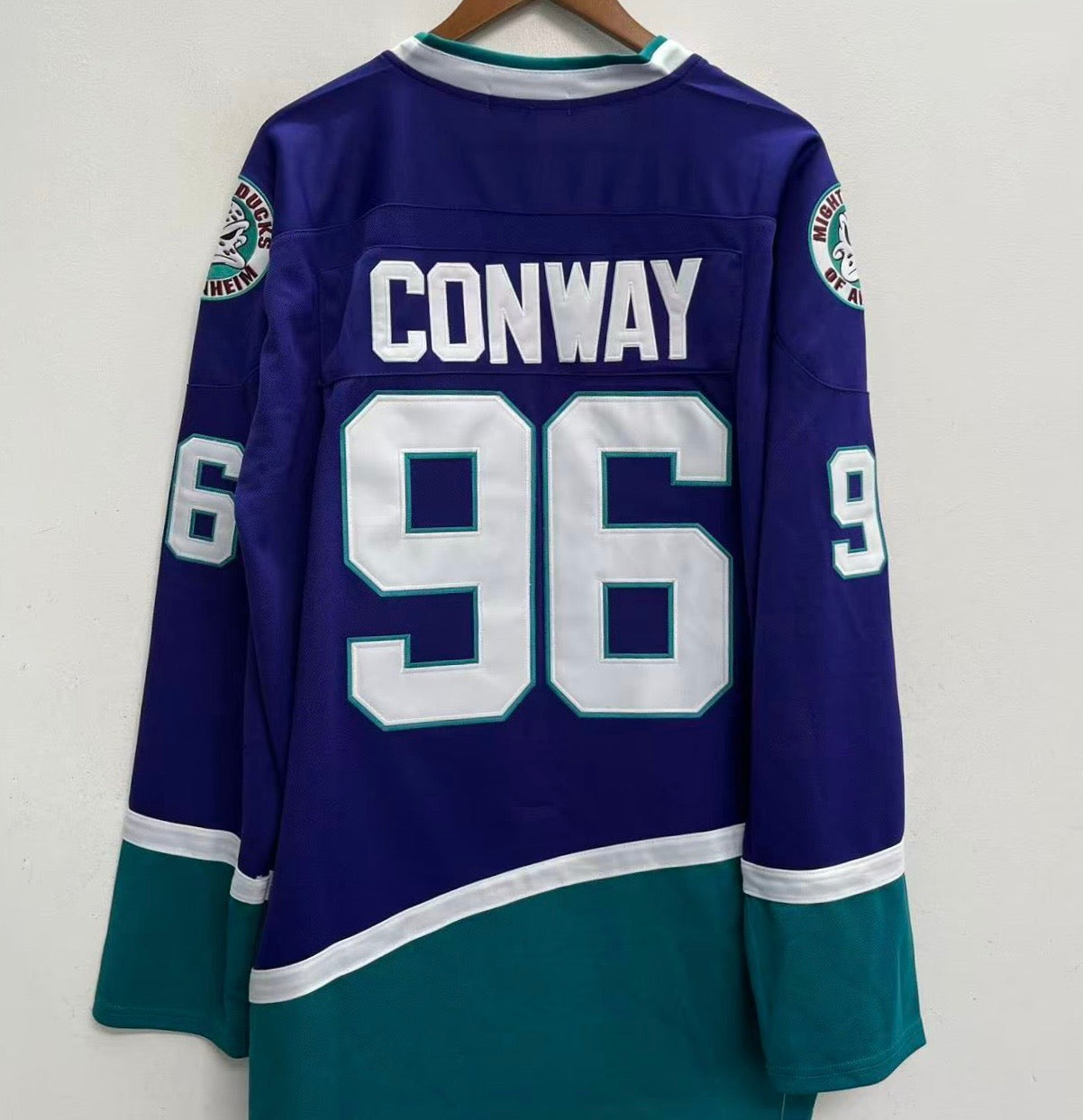 Charlie Conway jersey The Mighty Ducks 1992 Movie