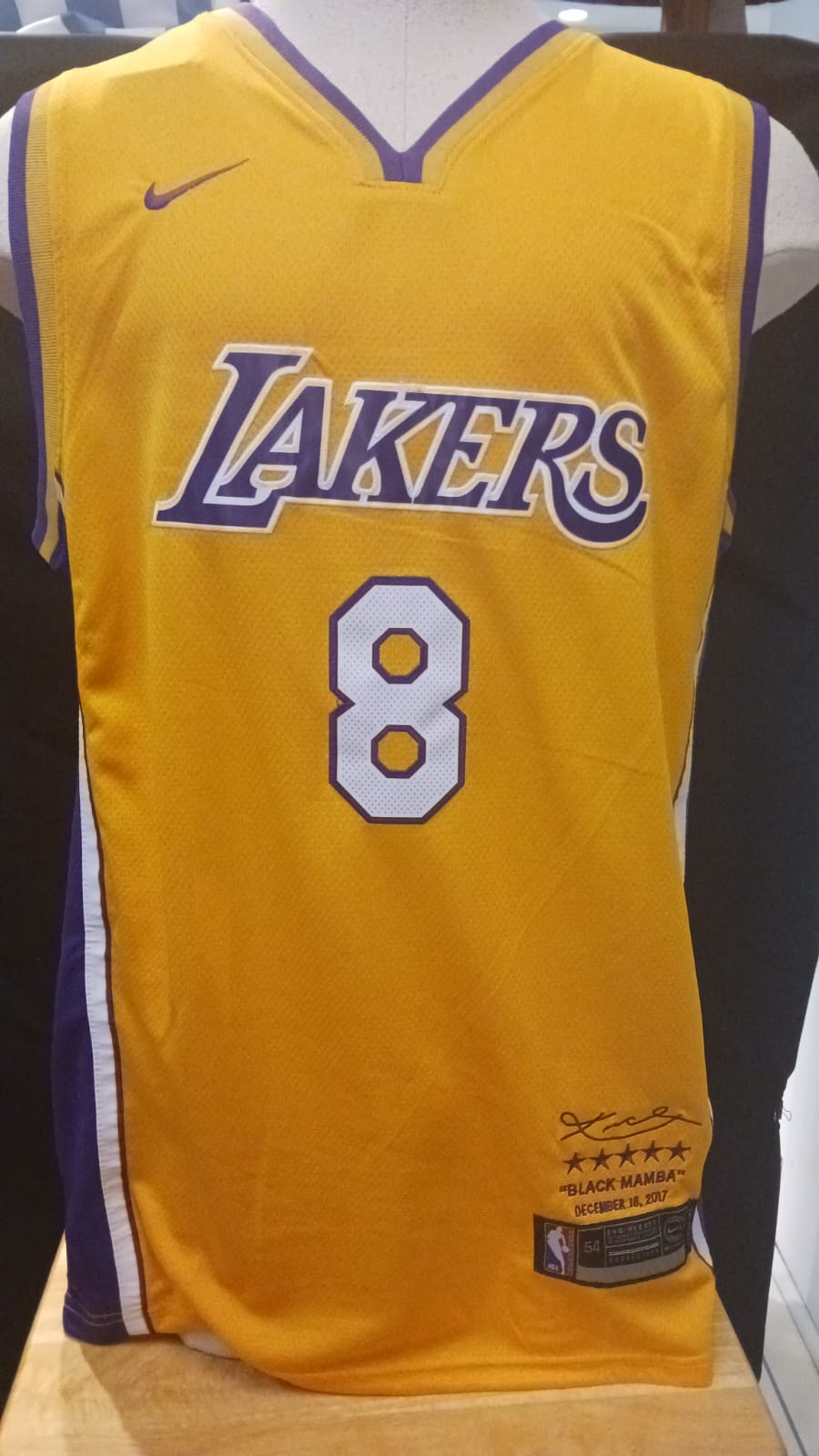 Kobe Bryant Los Angeles Lakers Jersey #8 Yellow Nike