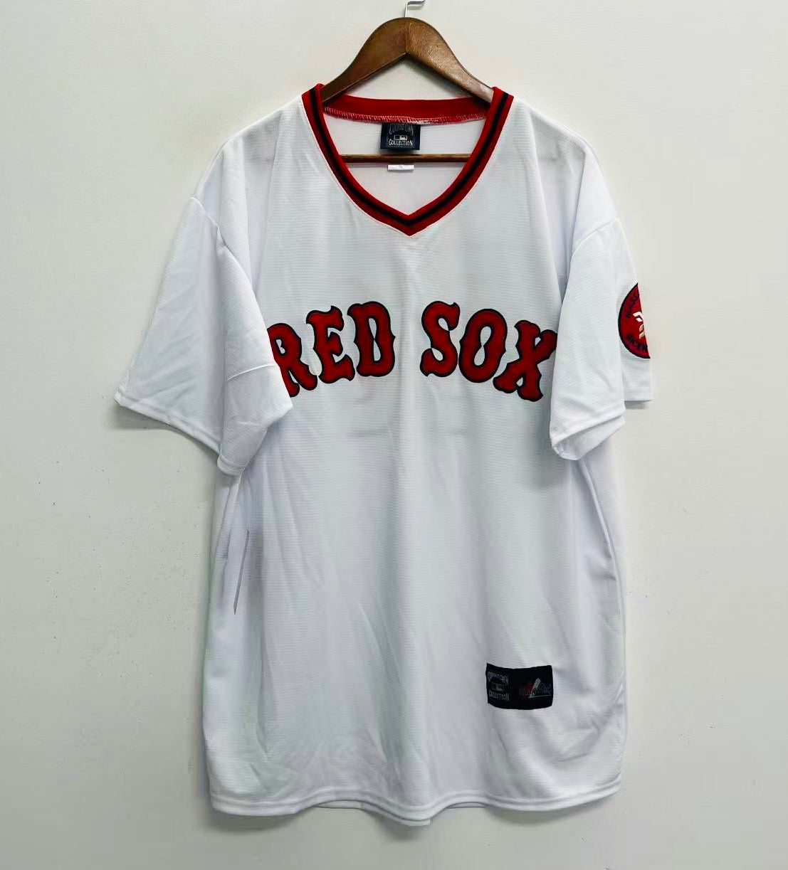 Luis Tiant 1975 Boston Red Sox Official  MLB Majestic Jersey