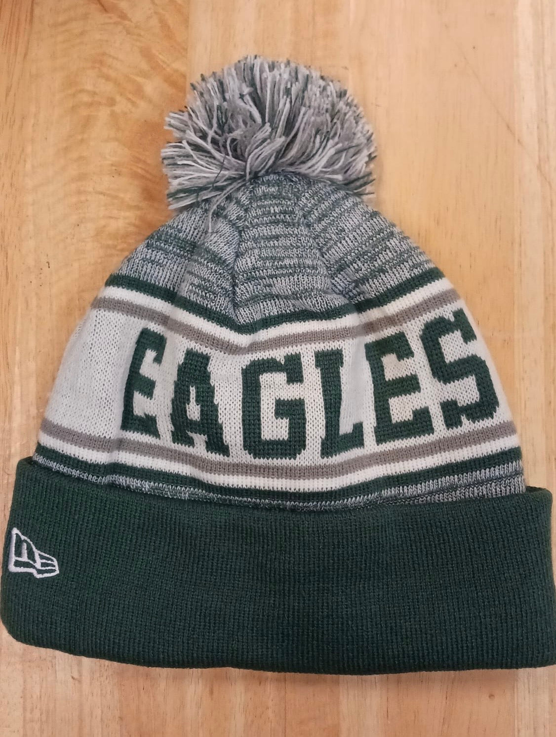 Philadelphia Eagles NFL New Era winter knit Hat with Pom Pom