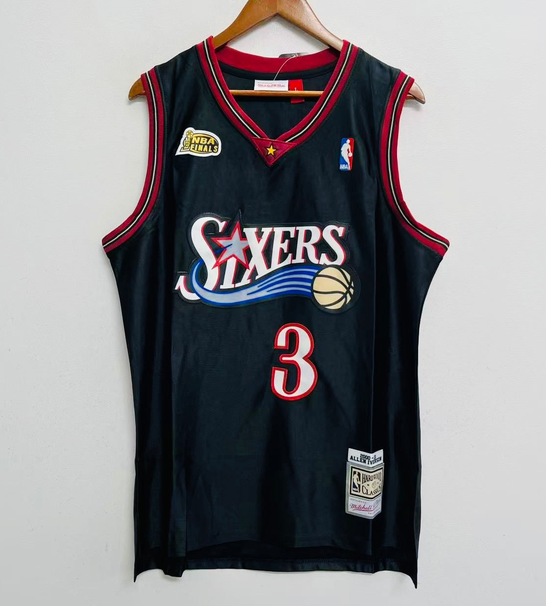 Allen Iverson Philadelphia 76ers Jersey Black Mitchell & Ness