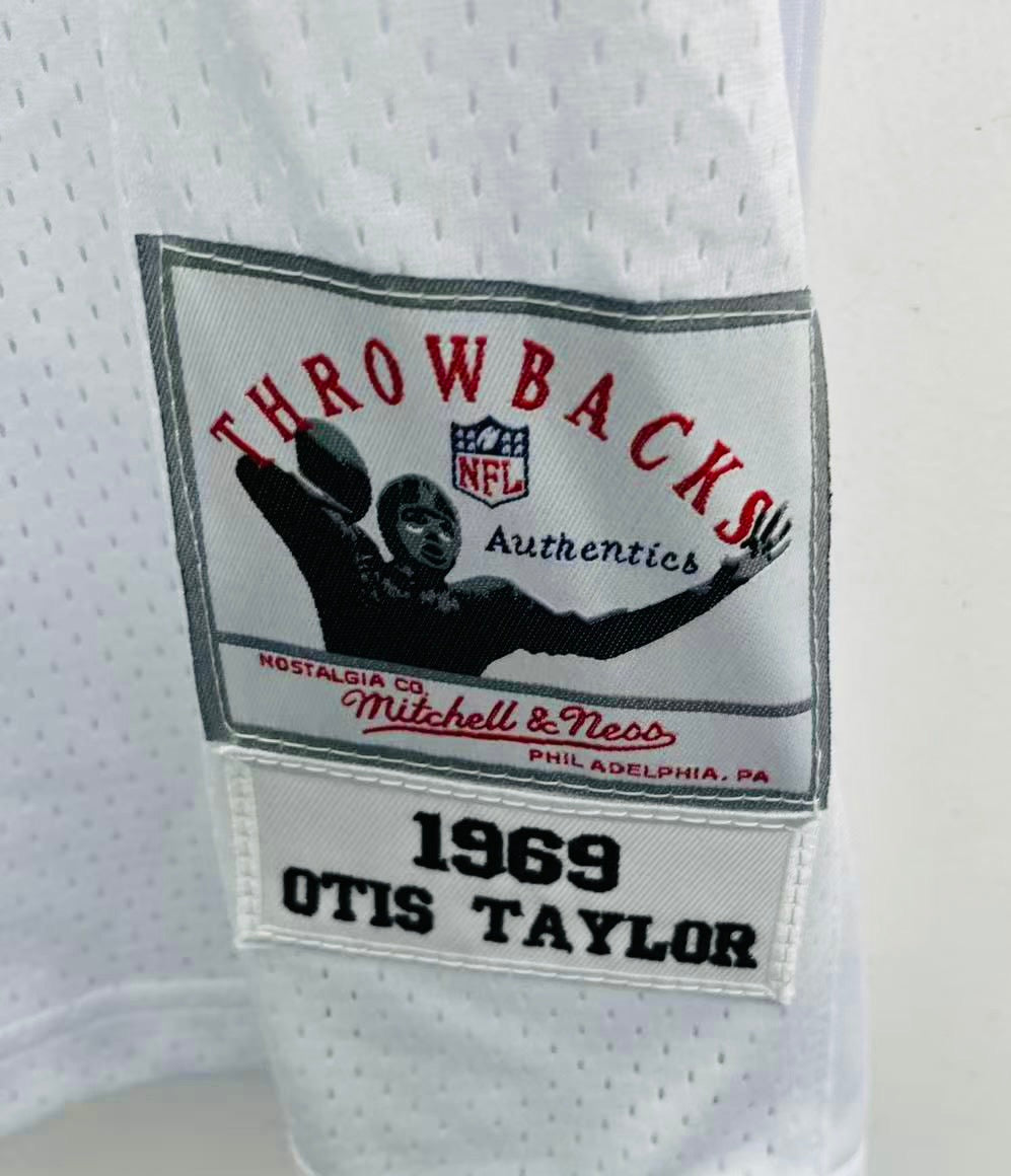 Otis Taylor 1969 Kansas City Chiefs NFL Mitchell & Ness Jersey white