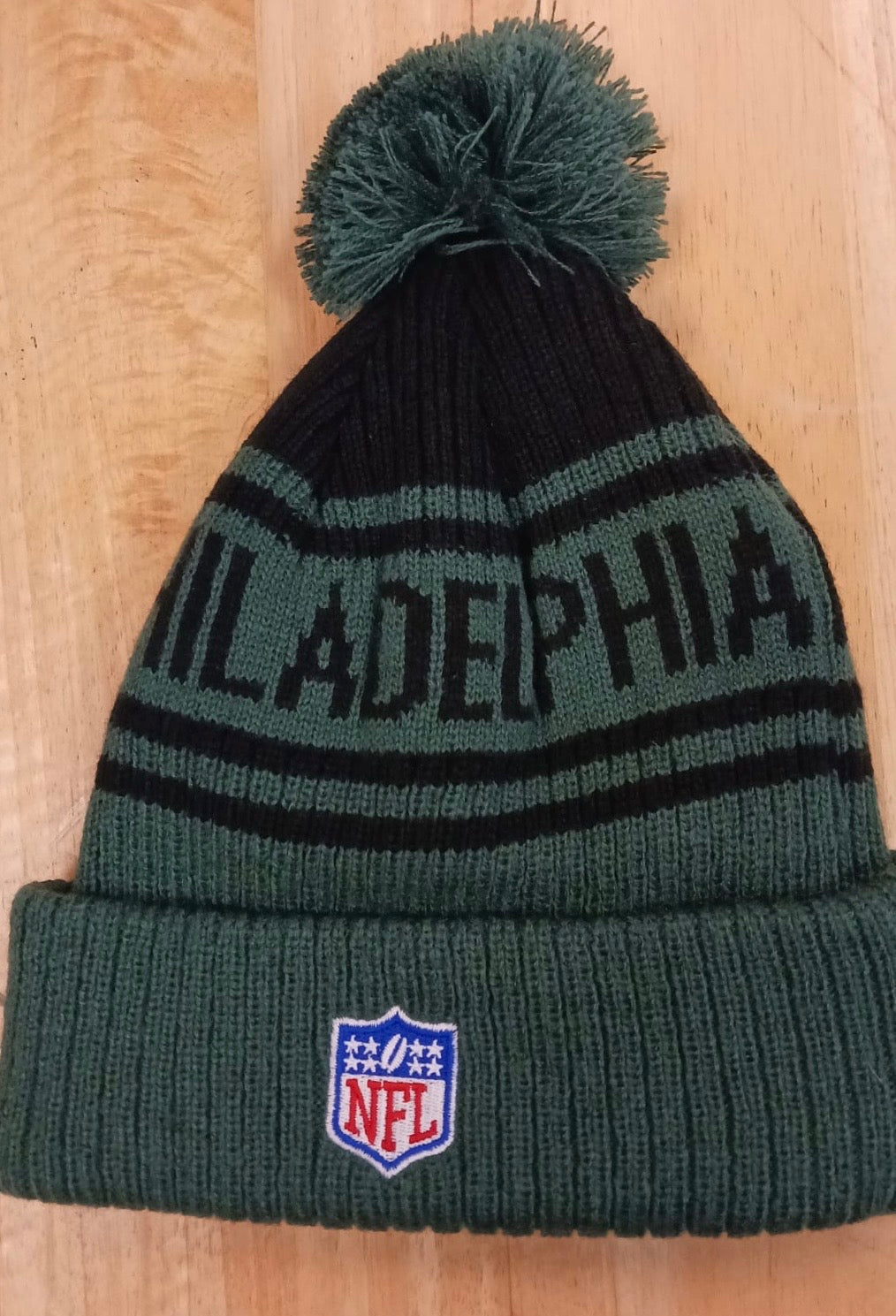 Philadelphia Eagles NFL New Era winter knit Hat with Pom Pom