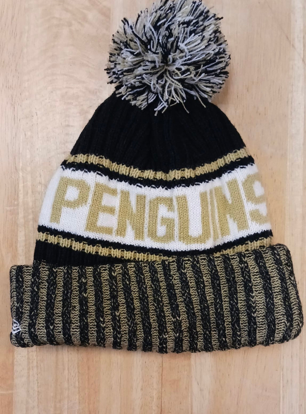 Pittsburgh Penguins NHL New Era winter Hat with Pom Pom