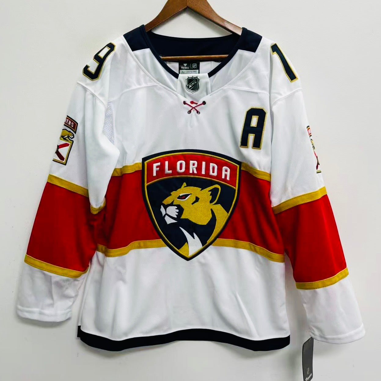 Matthew Tkachuk YOUTH Florida Panthers Official NHL Jersey white