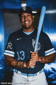 Salvador Pérez Kansas City Royals City Connect Limited Jersey