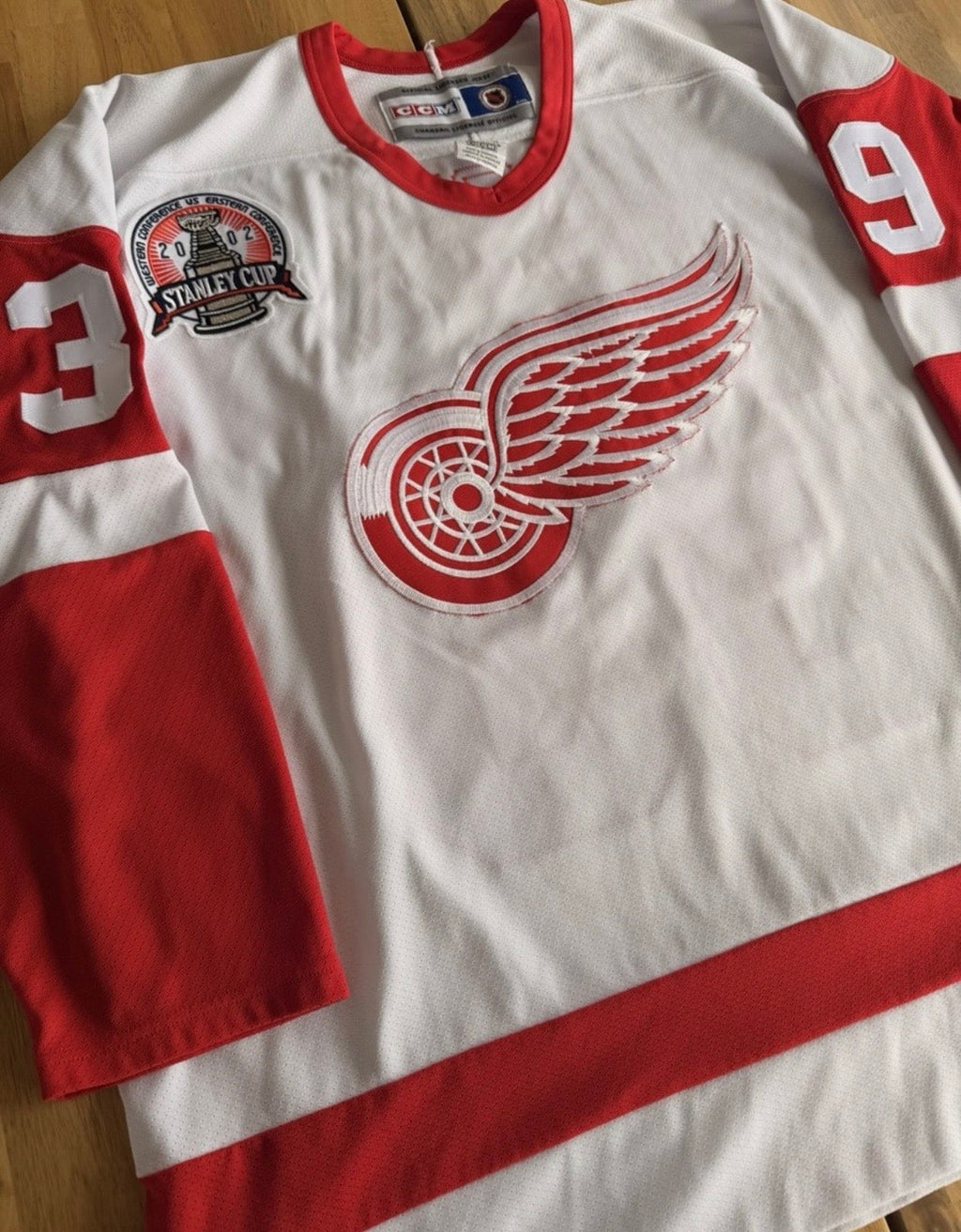 Dominik Hasek 2002 Detroit Red Wings Official NHL CCM Jersey