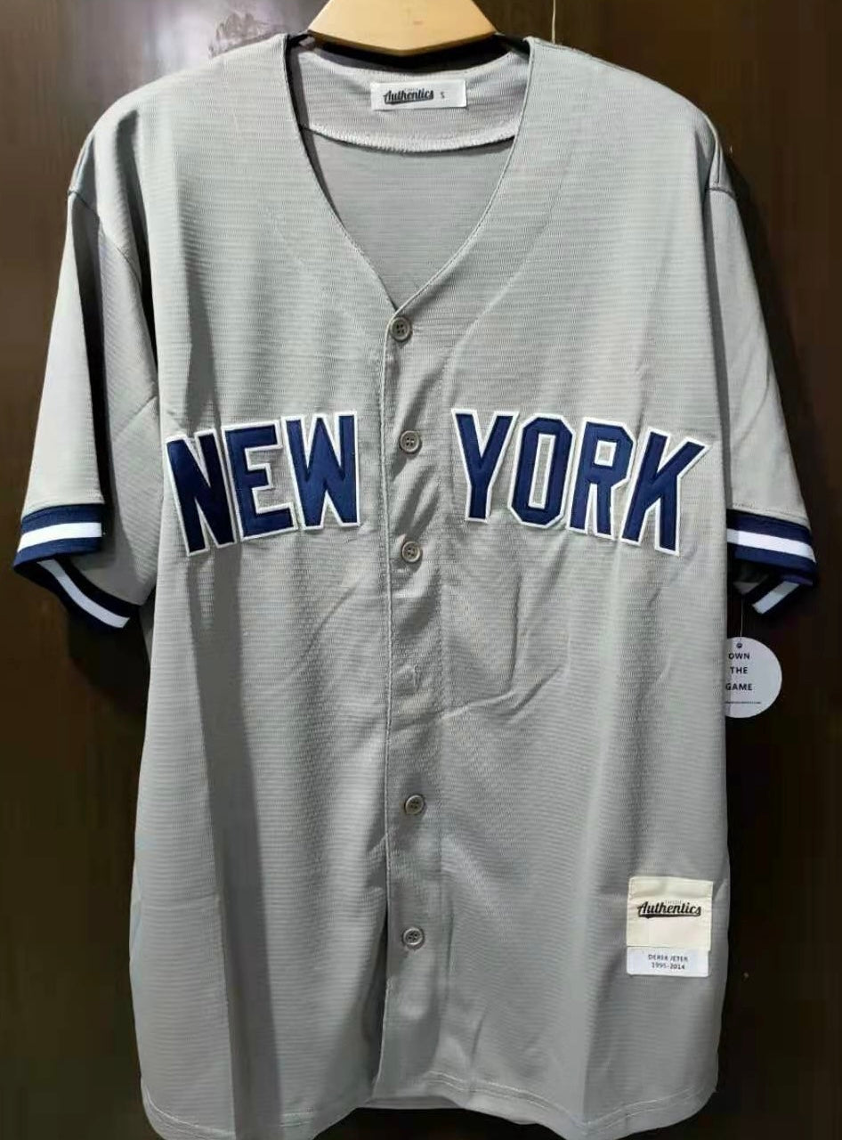 Derek Jeter New York Yankees Jersey Classic Authentics