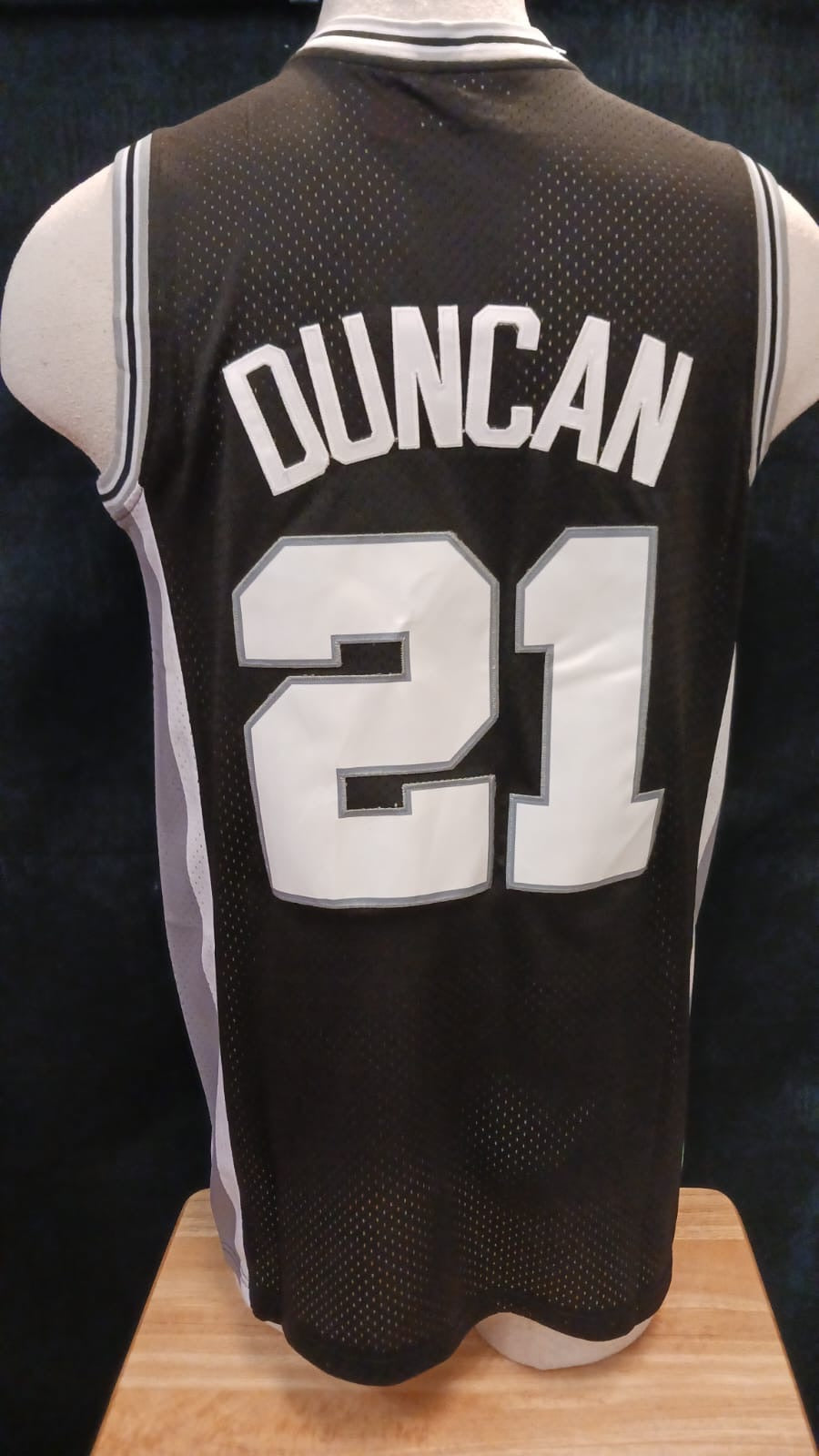 Tim Duncan San Antonio Spurs Jersey Mitchell & Ness
